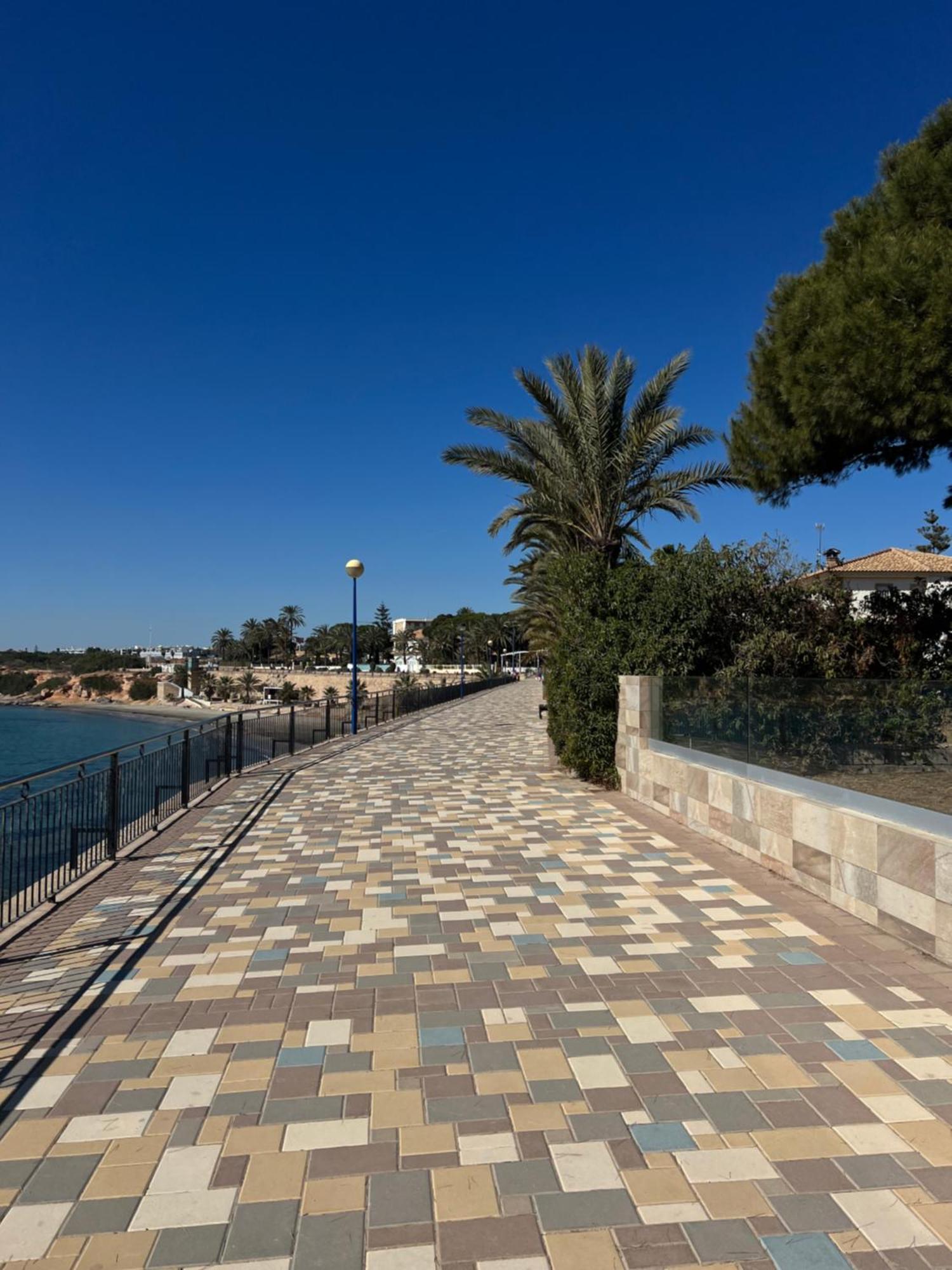 Punta Prima Nice Apartment With Sea Views تورّيفيِخا المظهر الخارجي الصورة