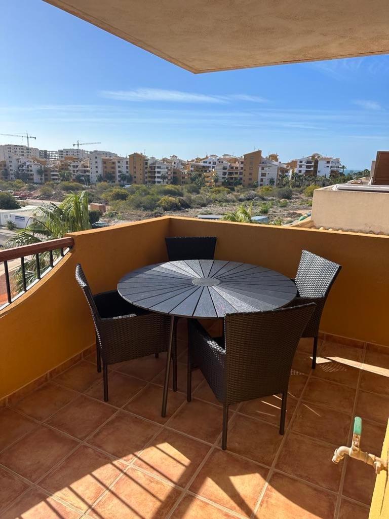 Punta Prima Nice Apartment With Sea Views تورّيفيِخا المظهر الخارجي الصورة